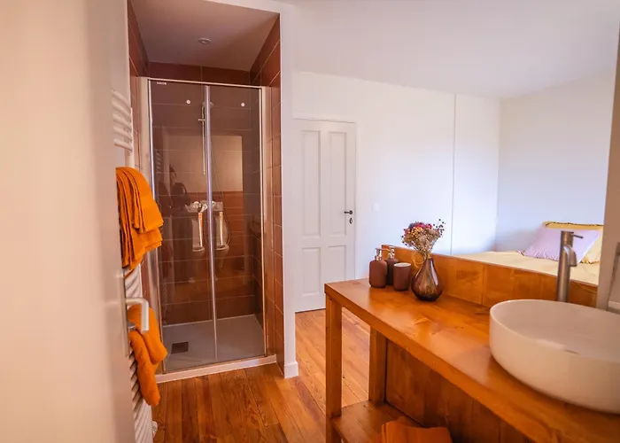 Oda ve Kahvaltı La Pepite 3*